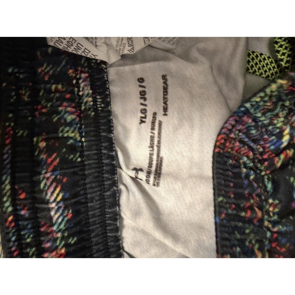 Under Armour Boys Shorts Size Large YLG Black Multi HeatGear Loose Fit Logo - Picture 4 of 5